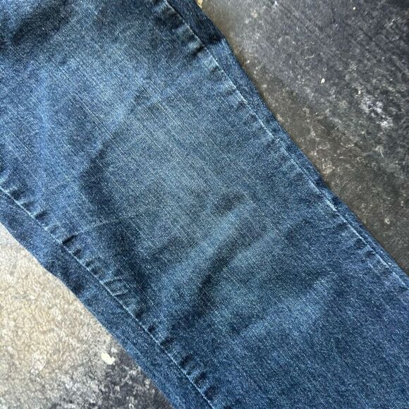 St John's Bay Women's Straight-Leg Stretch Jeans Blue Size 10P Used Stains - Picture 9 of 15